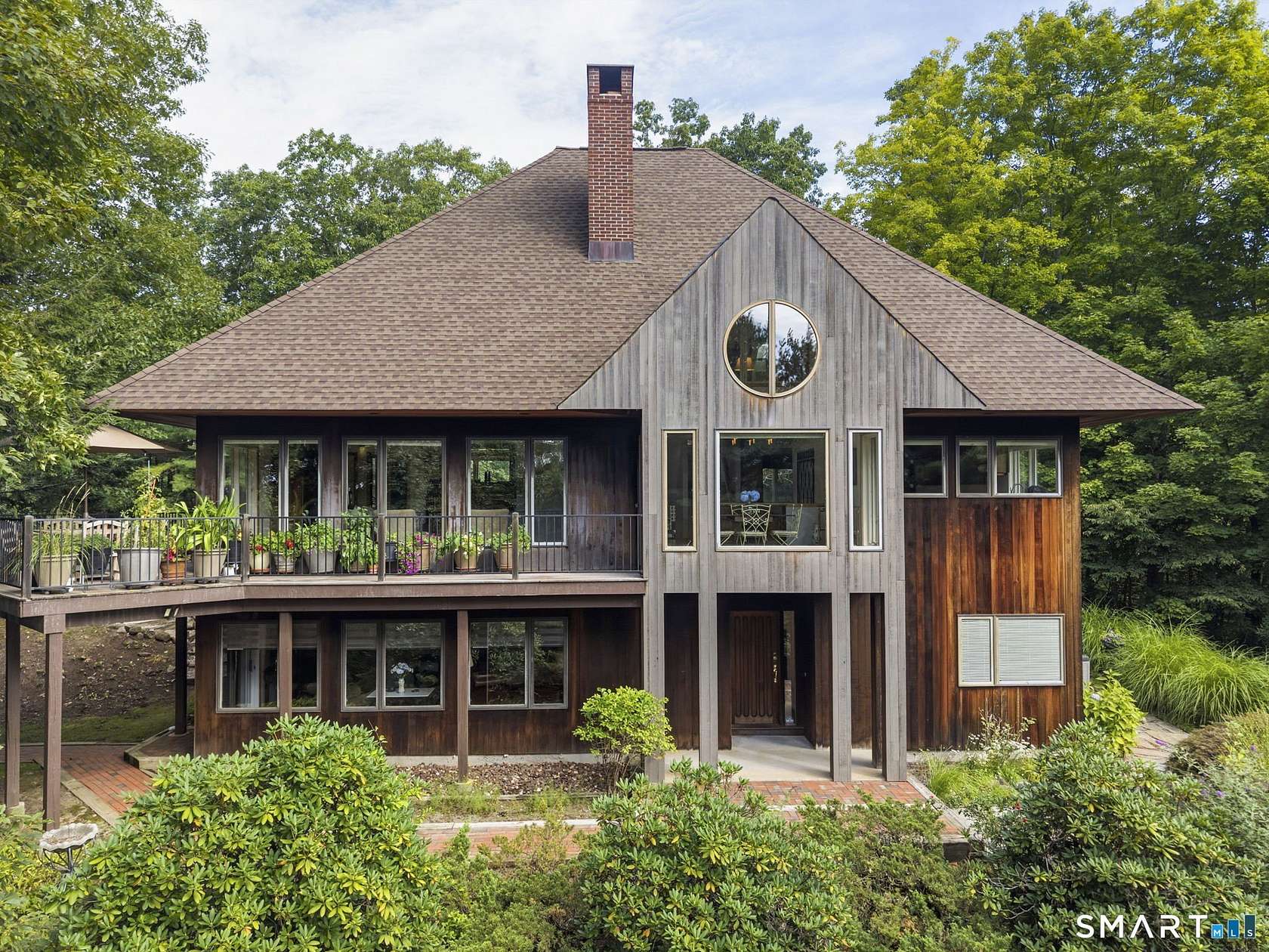 8.89 Acres of Land with Home for Sale in Canton, Connecticut