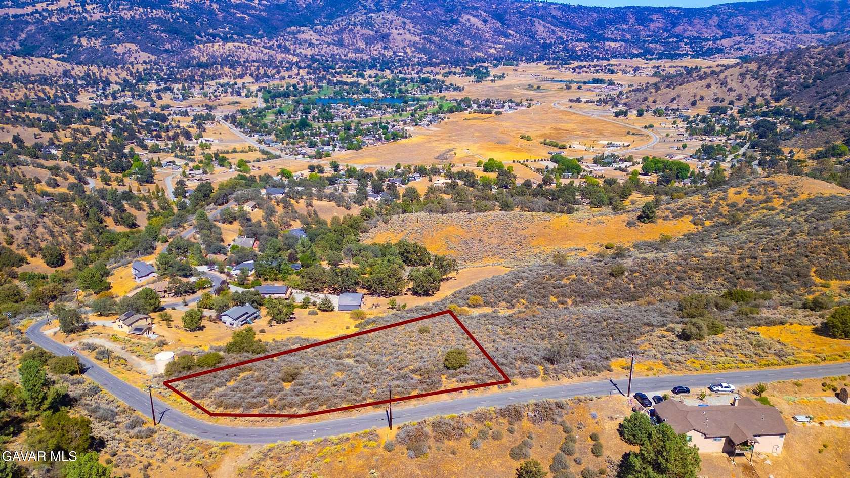 1.88 Acres of Residential Land for Sale in Tehachapi, California