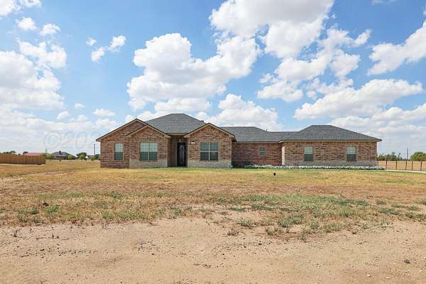 1.56 Acres of Land with Home for Sale in Amarillo, Texas
