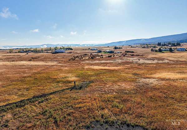 5 Acres of Residential Land for Sale in Grangeville, Idaho