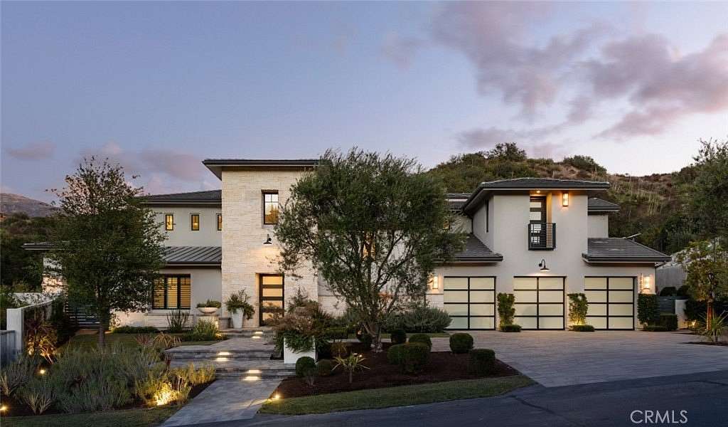 3 Acres of Land with Home for Sale in Trabuco Canyon, California
