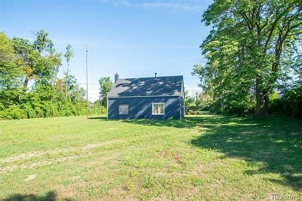 1.1 Acres of Commercial Land for Sale in Taylor, Michigan