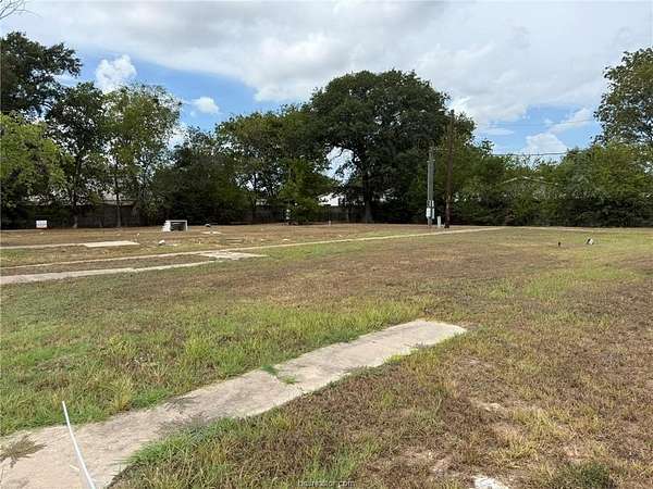 0.44 Acres of Commercial Land for Sale in Bryan, Texas