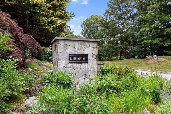 1.12 Acres of Residential Land for Sale in East Greenwich, Rhode Island