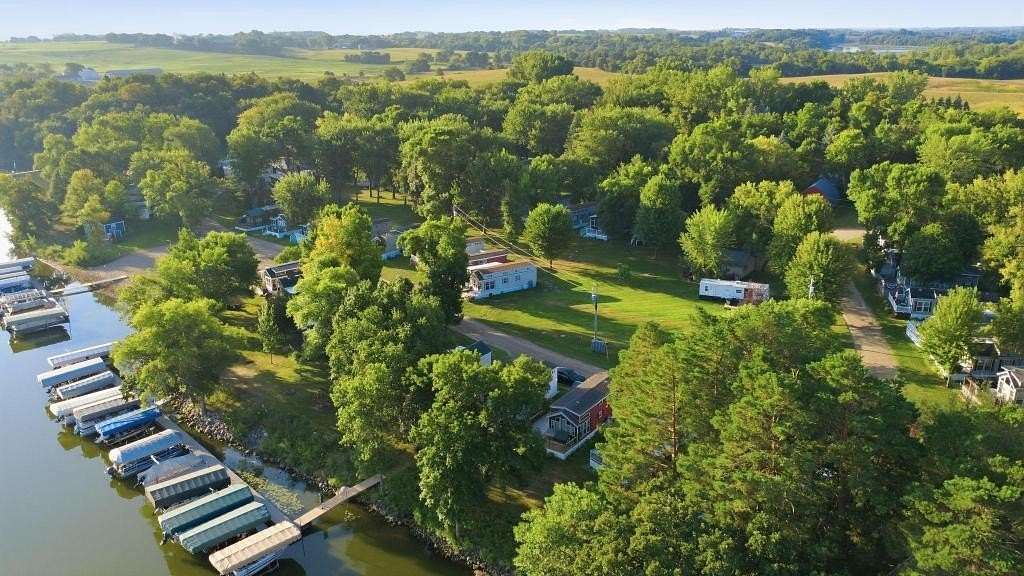0.02 Acres of Land for Sale in Richmond, Minnesota