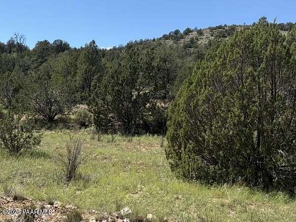 3.22 Acres of Land for Sale in Seligman, Arizona