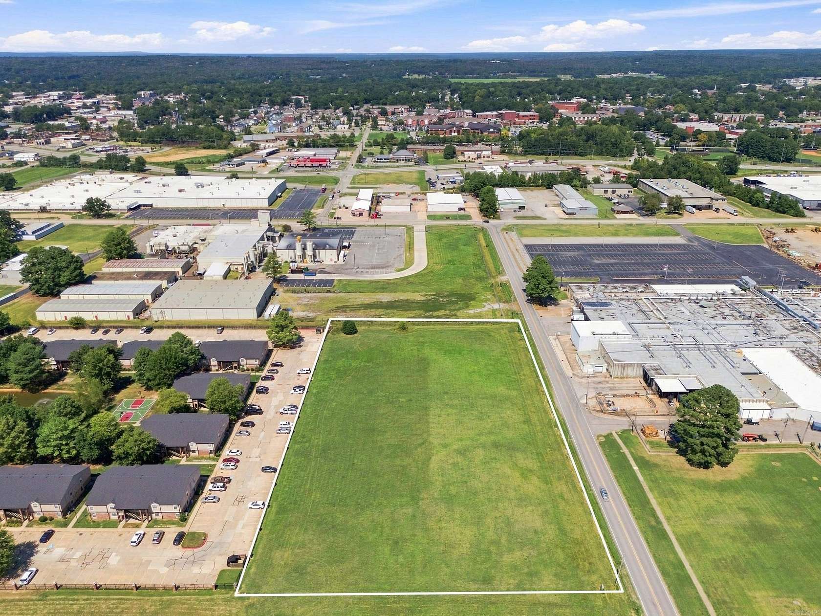 3.4 Acres of Mixed-Use Land for Sale in Searcy, Arkansas