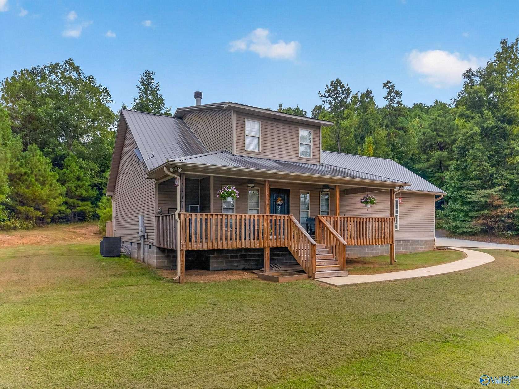 3.4 Acres of Land with Home for Sale in Ohatchee, Alabama