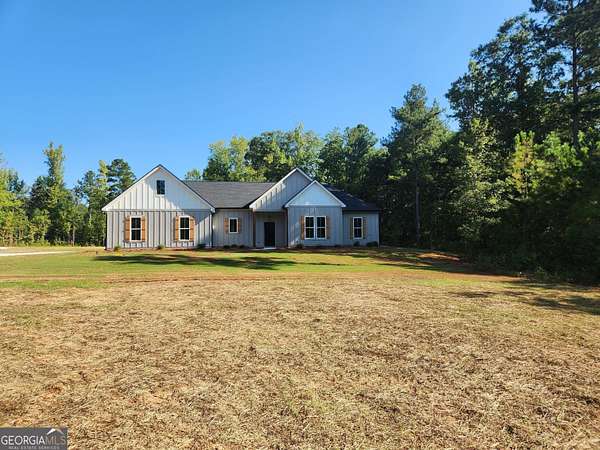 3.6 Acres of Land with Home for Sale in Locust Grove, Georgia