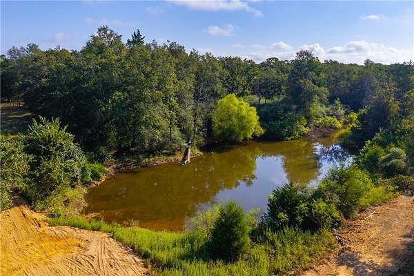 104 Acres of Recreational Land with Home for Sale in Lexington, Texas