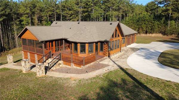 2.76 Acres of Land with Home for Sale in West Union, South Carolina