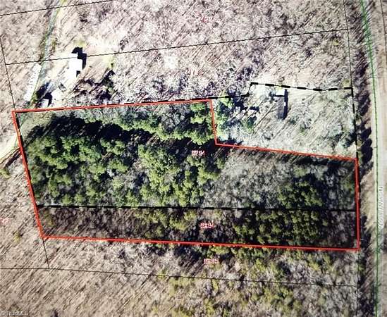 5.5 Acres of Residential Land for Sale in Troy, North Carolina