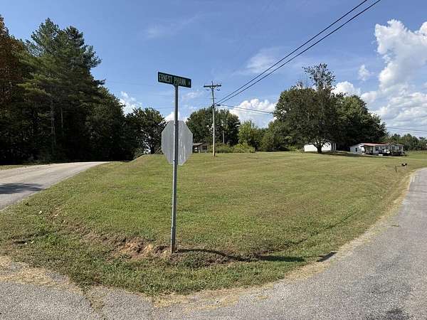 1 Acre of Land for Sale in Gainesboro, Tennessee