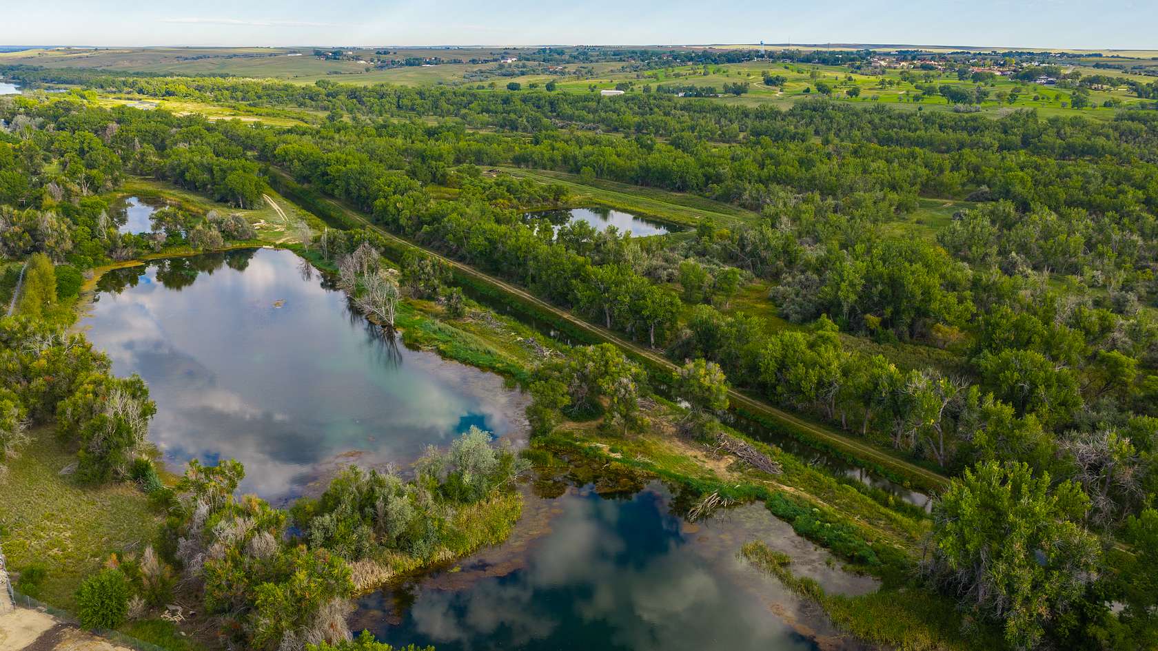 176 Acres of Recreational Land for Sale in Fort Morgan, Colorado
