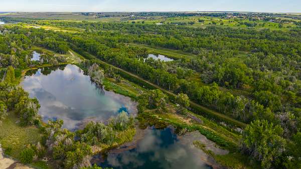 176 Acres of Recreational Land for Sale in Fort Morgan, Colorado