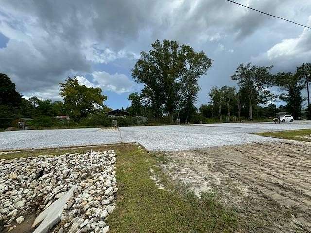 0.1 Acres of Residential Land for Lease in Wewahitchka, Florida