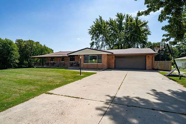2.43 Acres of Land with Home for Sale in Hopedale, Illinois