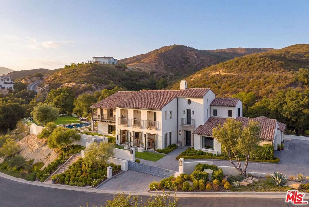 8.74 Acres of Land with Home for Sale in Calabasas, California