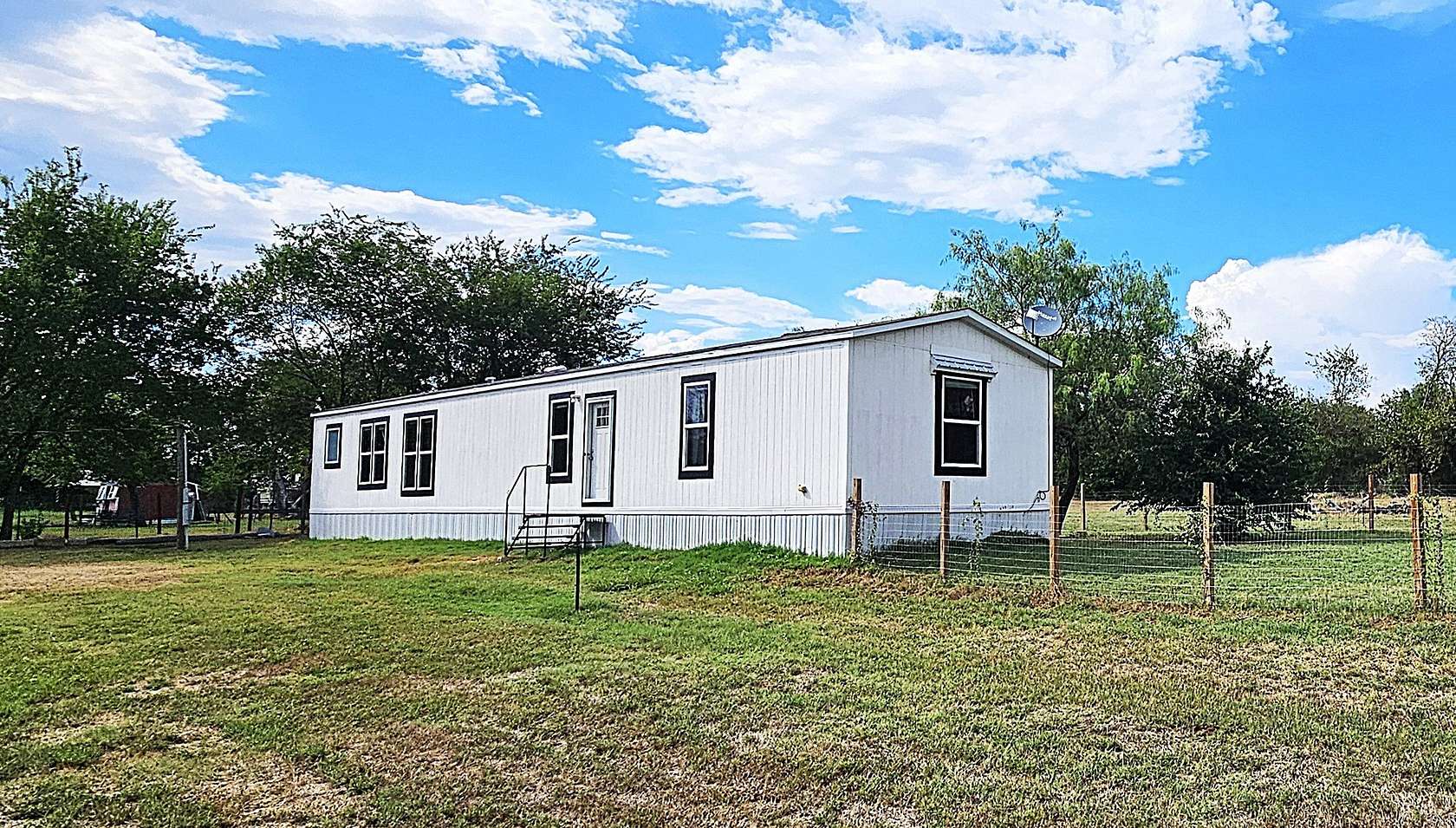 1.75 Acres of Land with Home for Sale in Thornton, Texas