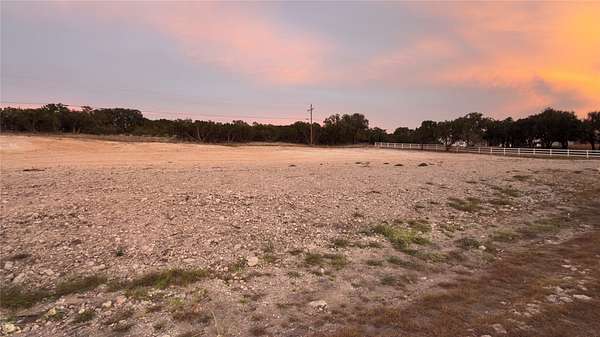1.88 Acres of Residential Land for Sale in Gatesville, Texas