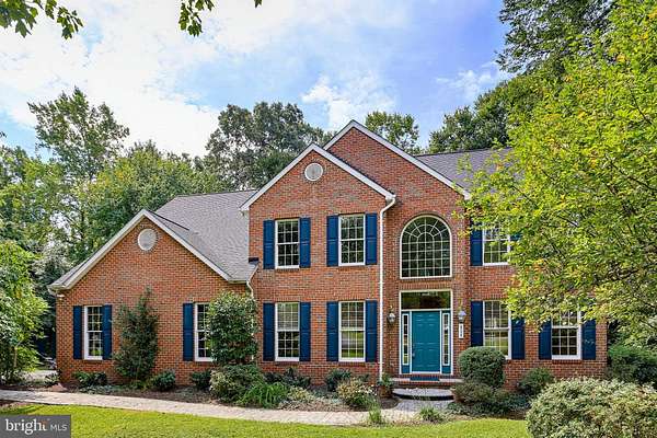 1.67 Acres of Land with Home for Sale in Annapolis, Maryland