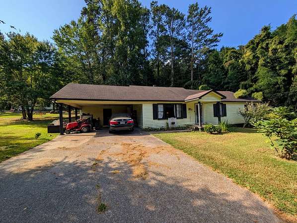 3 Acres of Land with Home for Auction in Glencoe, Alabama
