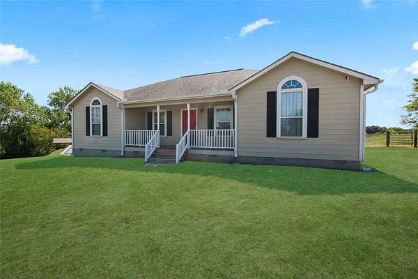 10 Acres of Land with Home for Sale in Bristow, Oklahoma