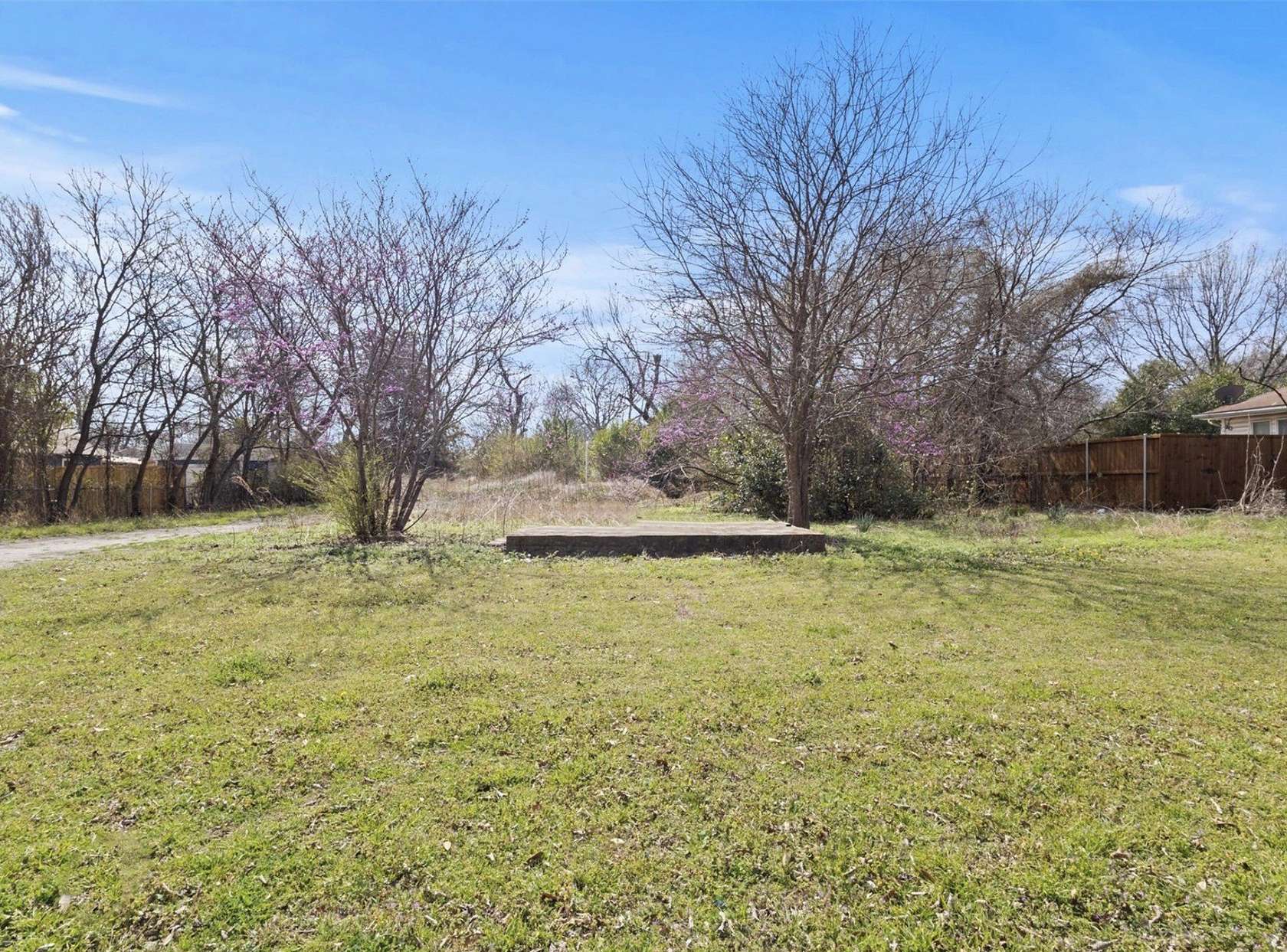 0.44 Acres of Residential Land for Sale in Lancaster, Texas