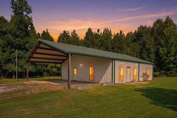 5 Acres of Land with Home for Sale in Pontotoc, Mississippi