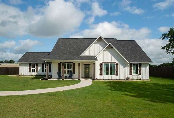 2 Acres of Land with Home for Sale in Waller, Texas