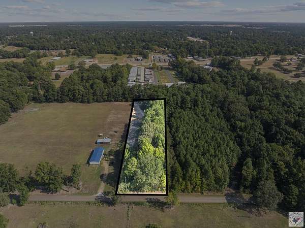 1.56 Acres of Residential Land for Sale in Texarkana, Texas