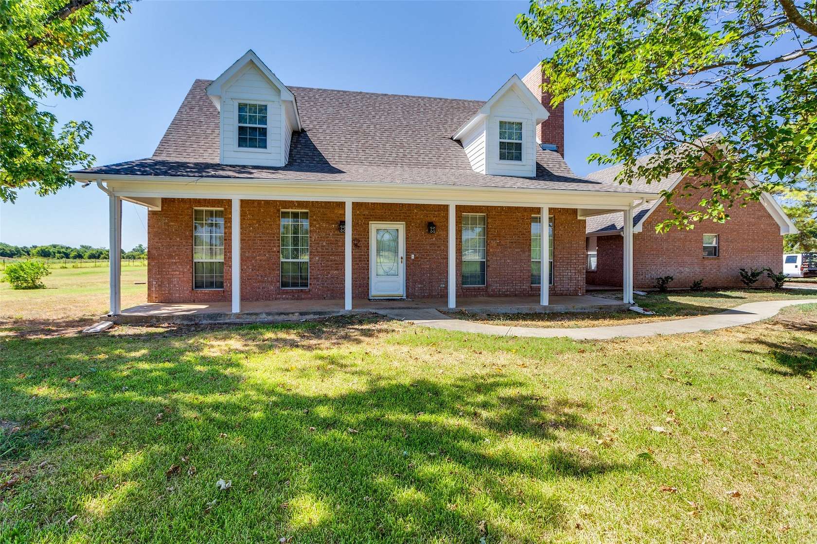 10 Acres of Improved Land for Sale in Poolville, Texas