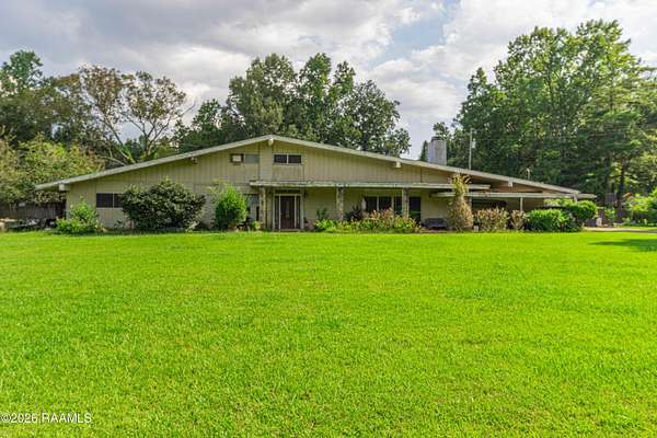 2 Acres of Land with Home for Sale in Abbeville, Louisiana