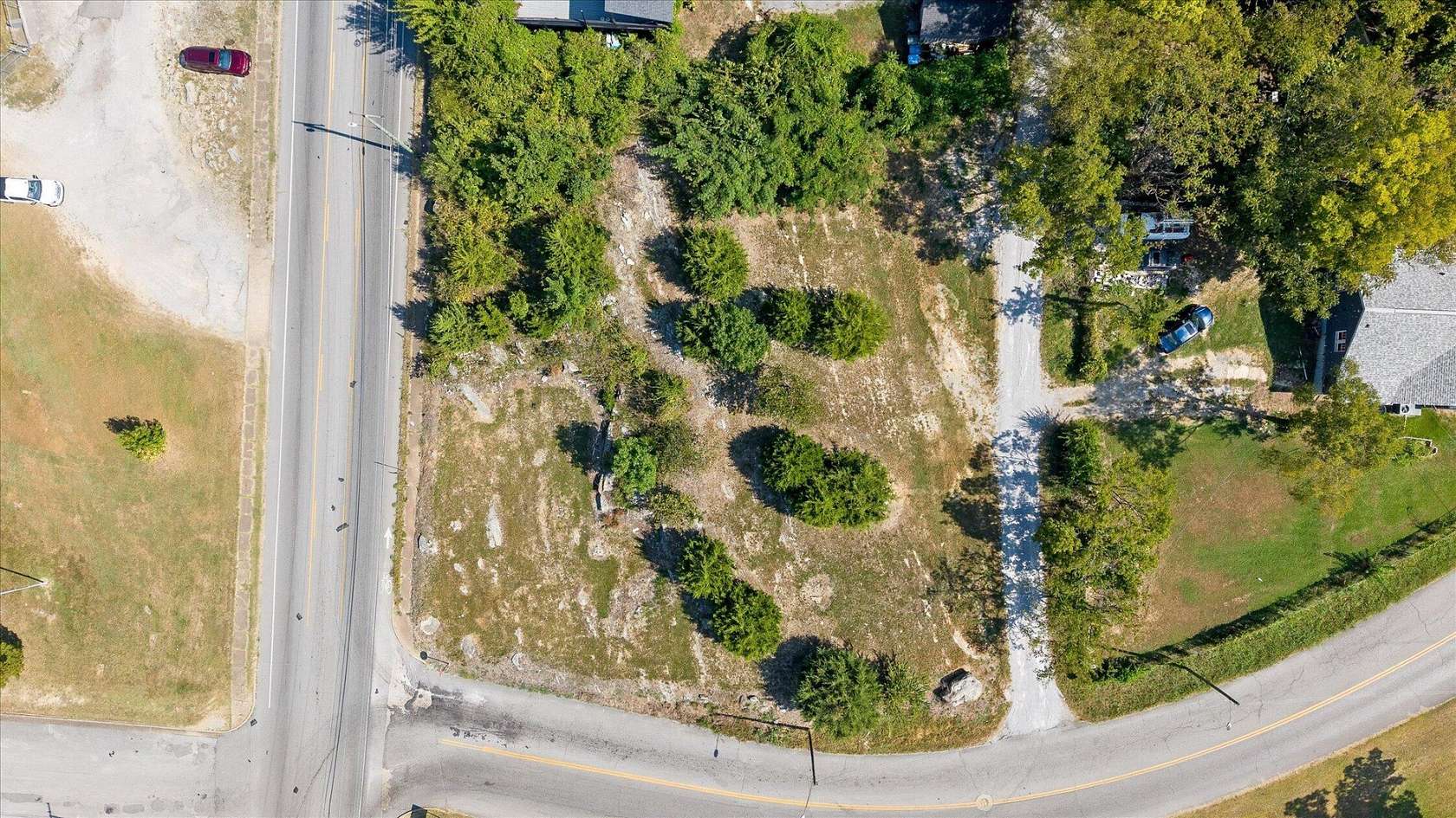 0.5 Acres of Land for Sale in Chattanooga, Tennessee