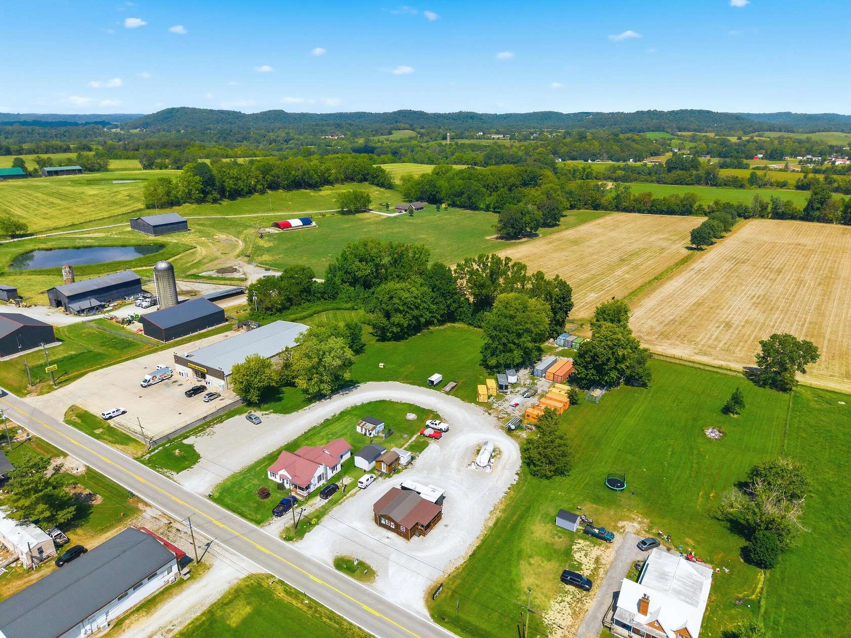 1.8 Acres of Improved Commercial Land for Sale in Yosemite, Kentucky