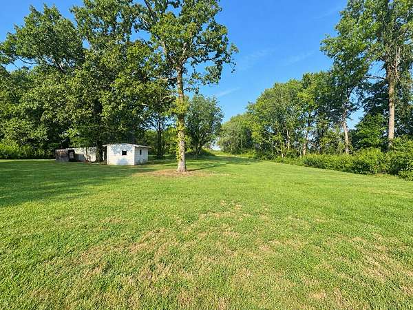 2 Acres of Land for Sale in Sedalia, Kentucky