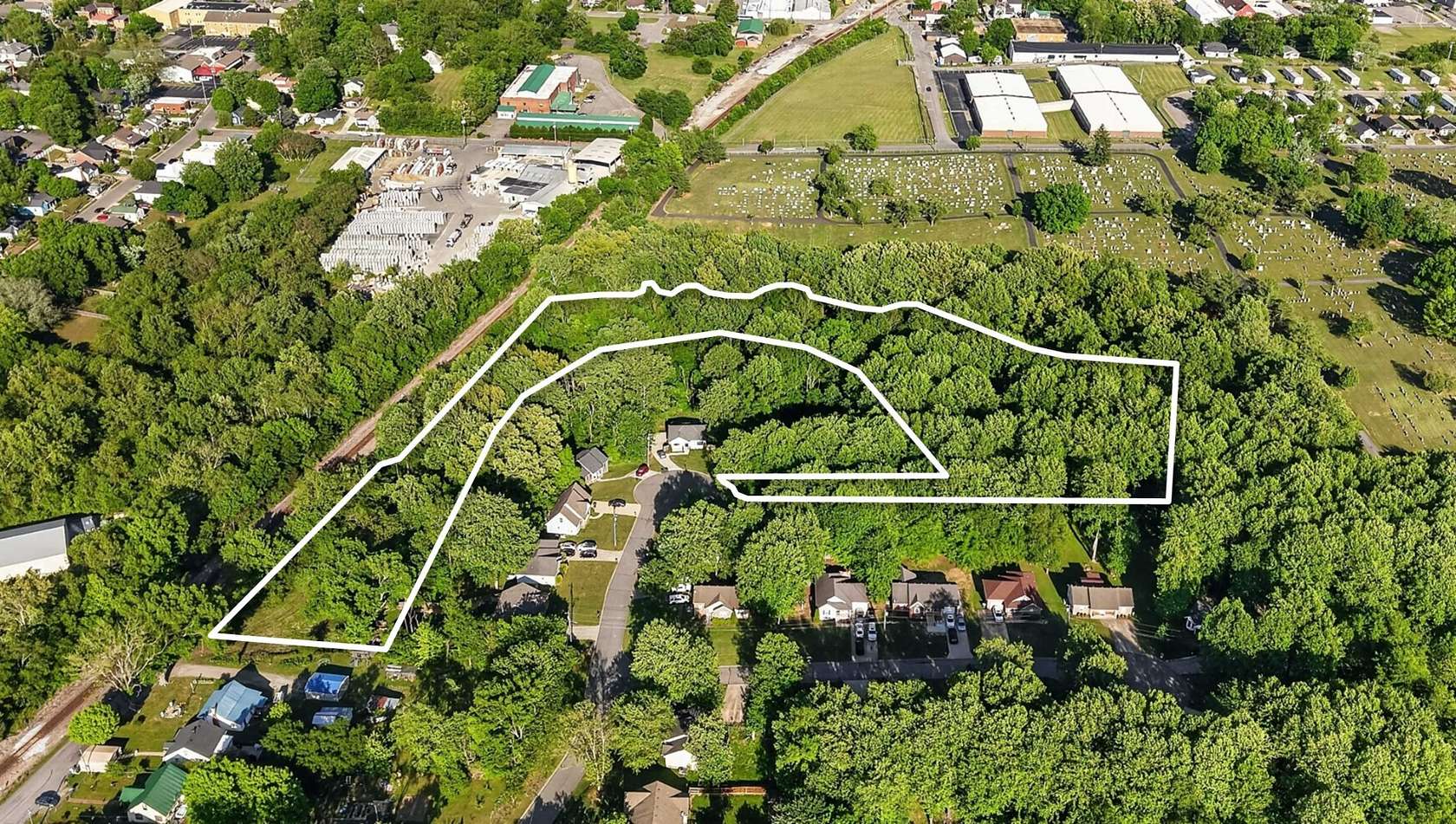 3.16 Acres of Residential Land for Sale in Springfield, Tennessee