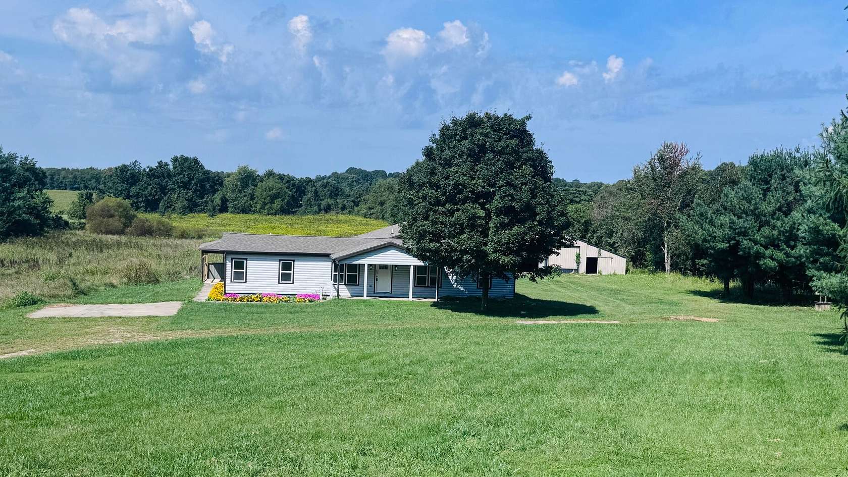 6.25 Acres of Land with Home for Sale in Amanda, Ohio