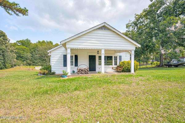 9.53 Acres of Land with Home for Sale in Lincolnton, Georgia