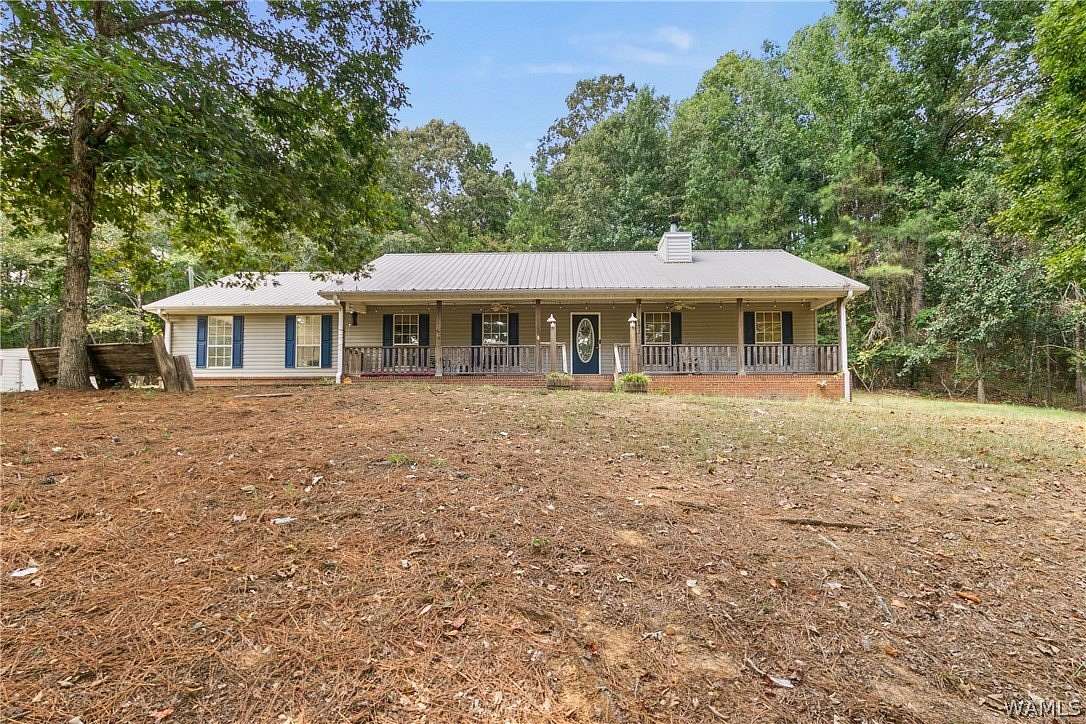 5 Acres of Land with Home for Sale in Kennedy, Alabama
