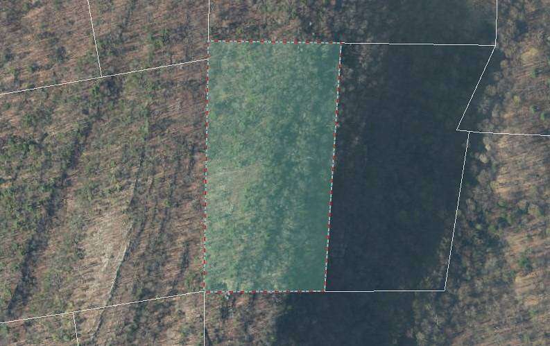 10 Acres of Land for Auction in Esopus, New York