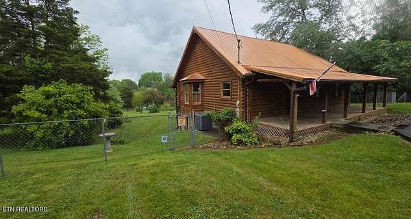 1.52 Acres of Improved Residential Land for Sale in Sevierville, Tennessee