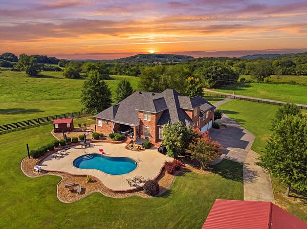 13.5 Acres of Land with Home for Sale in Milton, Tennessee