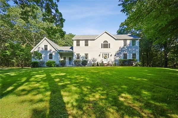 6.55 Acres of Land with Home for Sale in South Kingstown Town, Rhode Island