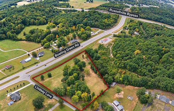 6 Acres of Residential Land for Sale in Russellville, Kentucky