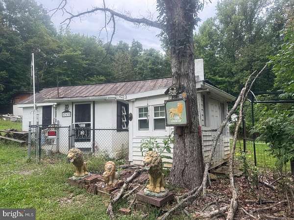 1 Acre of Land for Sale in Maurertown, Virginia