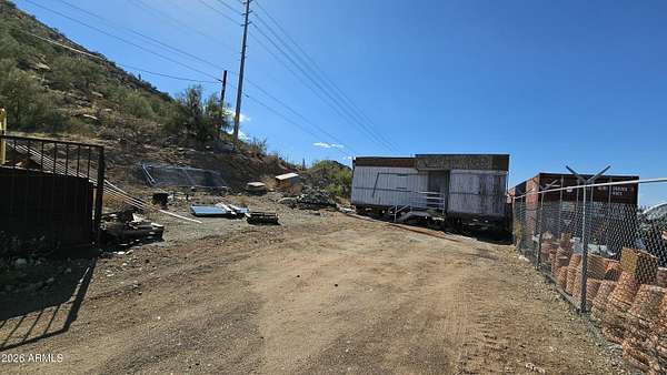 2.5 Acres of Improved Mixed-Use Land for Lease in Phoenix, Arizona