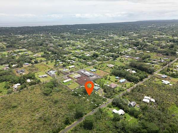 1 Acre of Land for Sale in Keaau, Hawaii