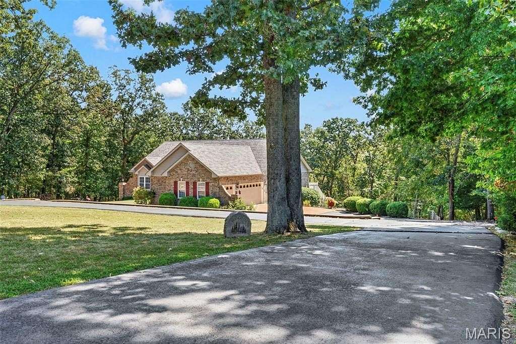 4 Acres of Land with Home for Sale in De Soto, Missouri