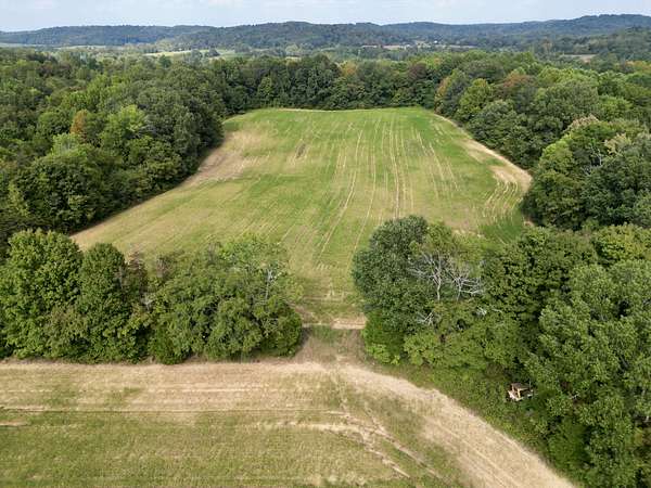 109 Acres of Land for Auction in Dunmor, Kentucky